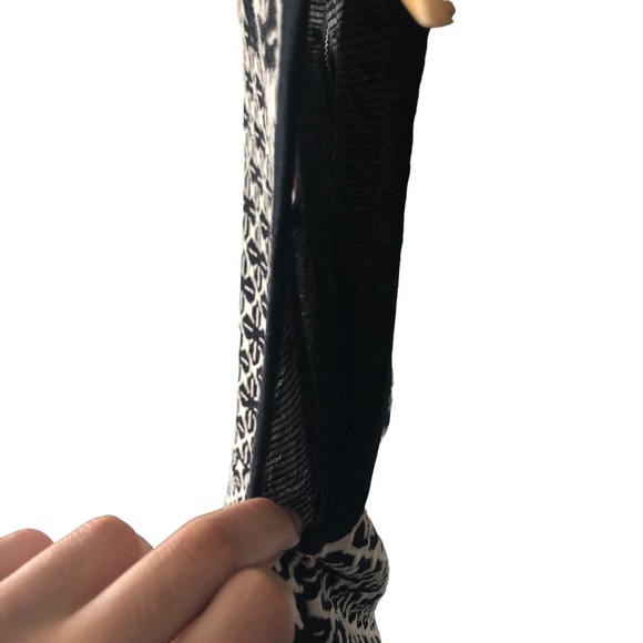 AQUA Sleeveless Dress - Picture 4 of 12